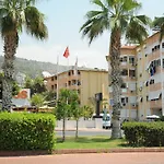 Hotel apartamentowy Akman Beach Apart
